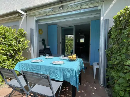 Location maison à Le Lavandou, Maison calme au Lavandou avec climatisation