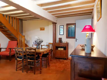 Gîte 6 personnes avec salle de jeux et jardin de 1200m² à Dampierre-sous-Brou : photo 2