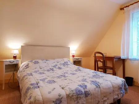 Gîte 6 personnes avec salle de jeux et jardin de 1200m² à Dampierre-sous-Brou : photo 5