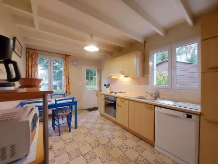 Gîte 6 personnes avec salle de jeux et jardin de 1200m² à Dampierre-sous-Brou : photo 9