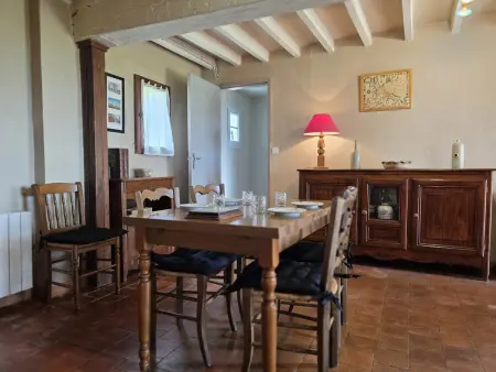 Gîte 6 personnes avec salle de jeux et jardin de 1200m² à Dampierre-sous-Brou : photo 11