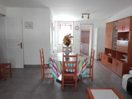 Maison T4 rénovée, jardin privatif - 15 min plage : photo 3