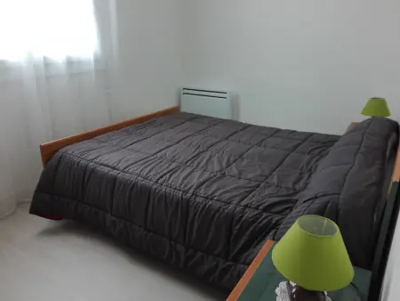 Maison T4 rénovée, jardin privatif - 15 min plage : photo 11