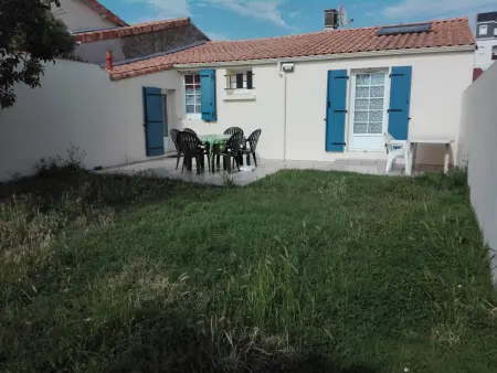 Maison T4 rénovée, jardin privatif - 15 min plage : photo 12