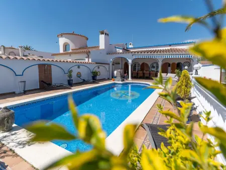Villa Romulia avec piscine et accès canal à Empuriabrava - Photo 24