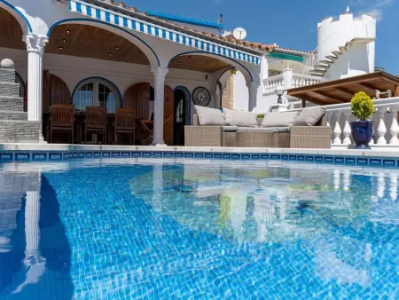 Villa Romulia avec piscine et accès canal à Empuriabrava - Photo 34