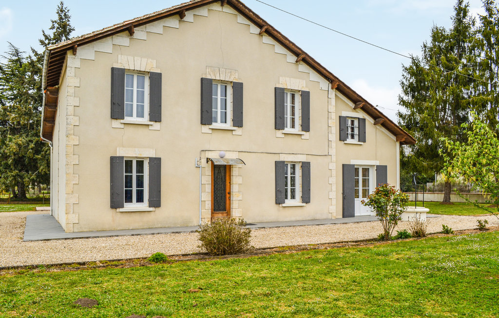 Maison 7 chambres Coutras - 11 pers, jardin clôturé - Photo 1