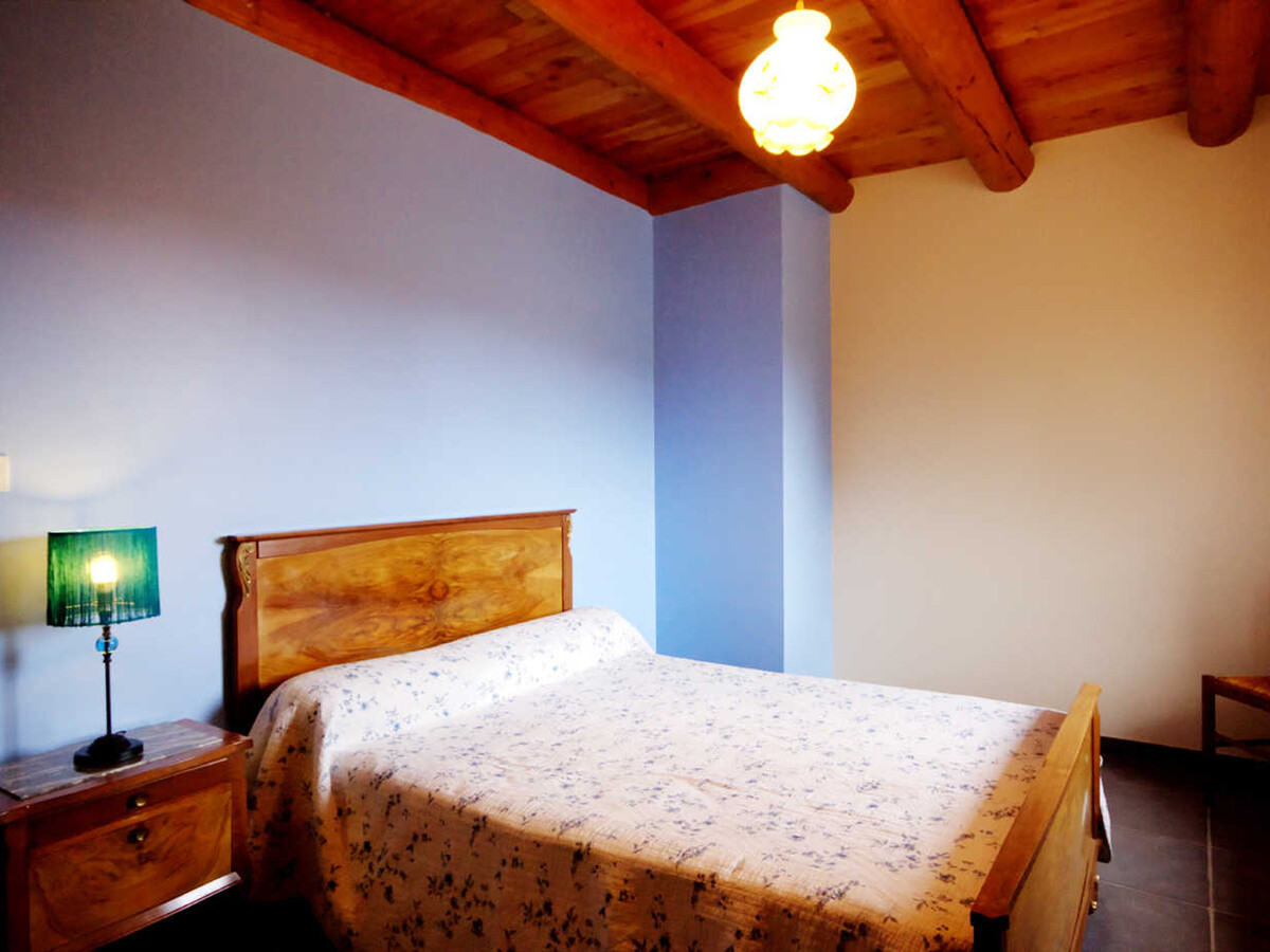 Gîte de Charme en Pierre, 143 m², Poêle à Bois, 2000 m² - Photo 4