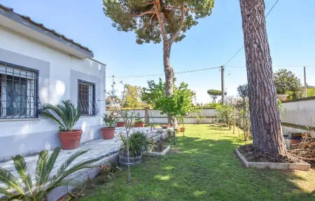 Villa avec piscine privée à Anzio, 700m de la plage : photo 17