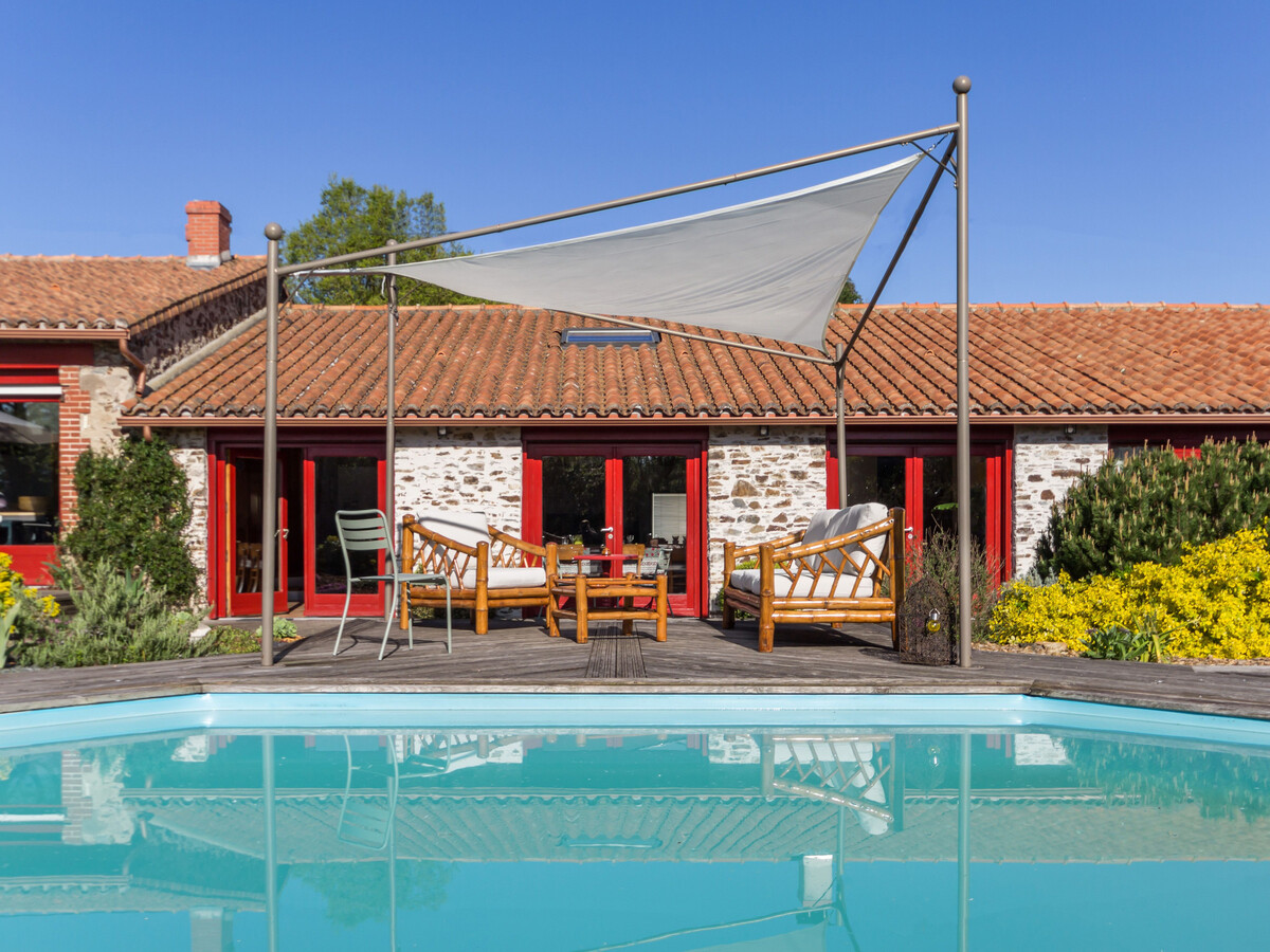 Gîte 7 pers. piscine naturelle et bassin Koï, campagne Nantes - Photo 2