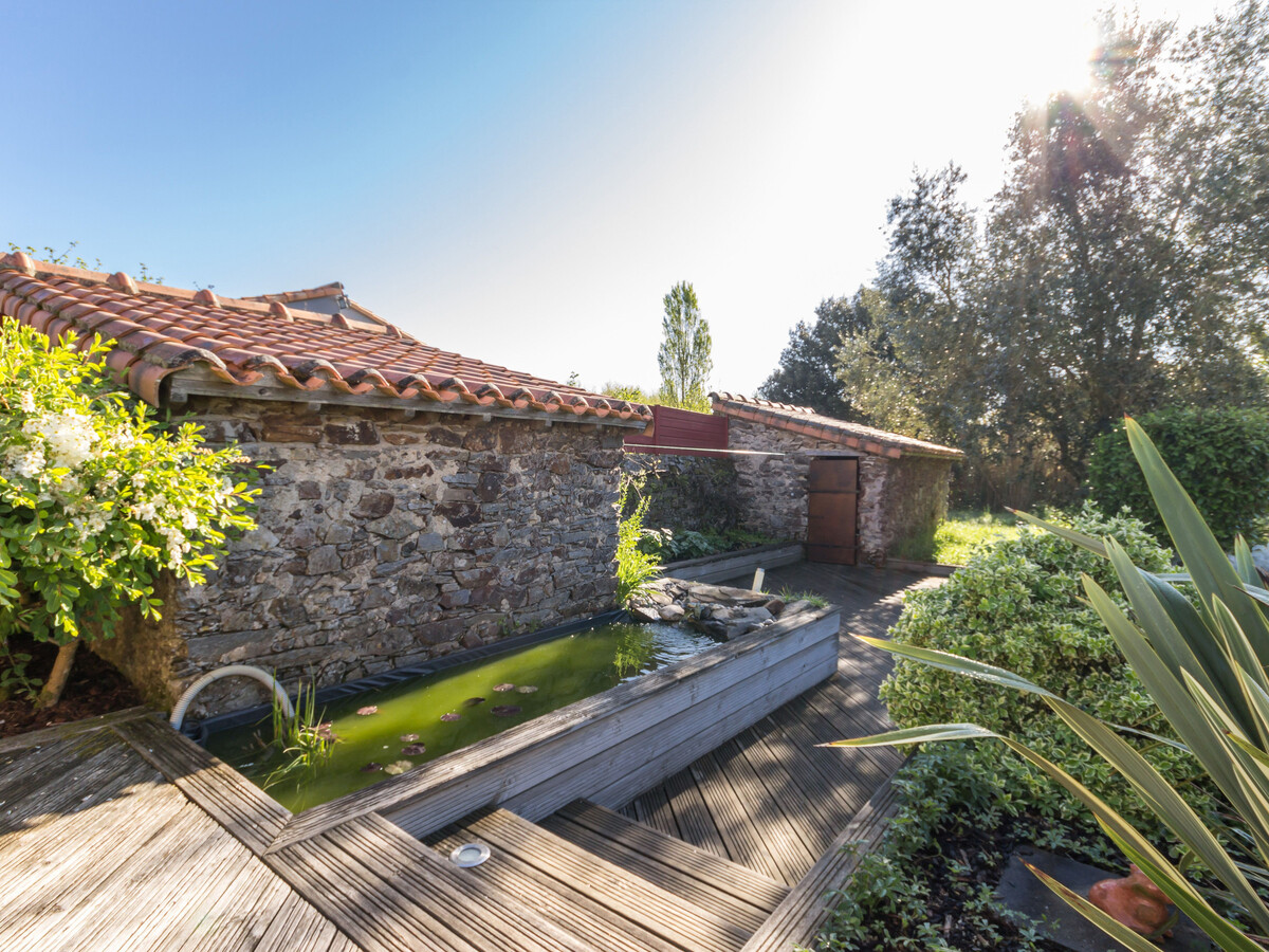 Gîte 7 pers. piscine naturelle et bassin Koï, campagne Nantes - Photo 20