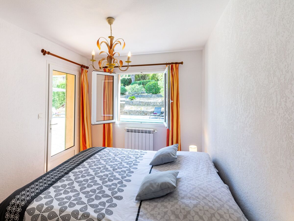 Villa Les 4 B – Maison 8 pers. piscine à Sainte Maxime - Photo 5