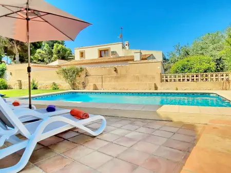 Villa intime à Moraira avec piscine privée, proche plage et commodités : photo 5