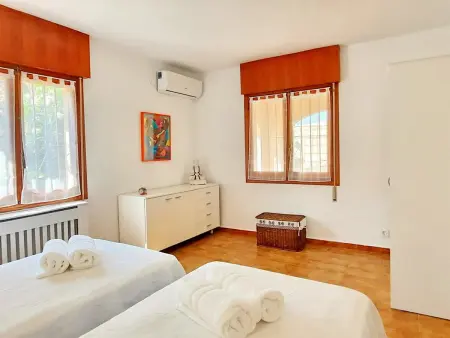 Villa intime à Moraira avec piscine privée, proche plage et commodités : photo 9