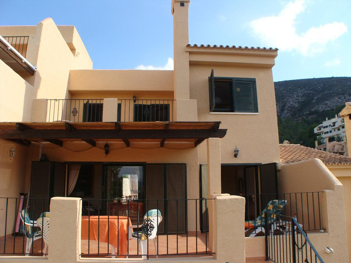 Maison 3 chambres piscine et jardin à Moraira - Photo 2
