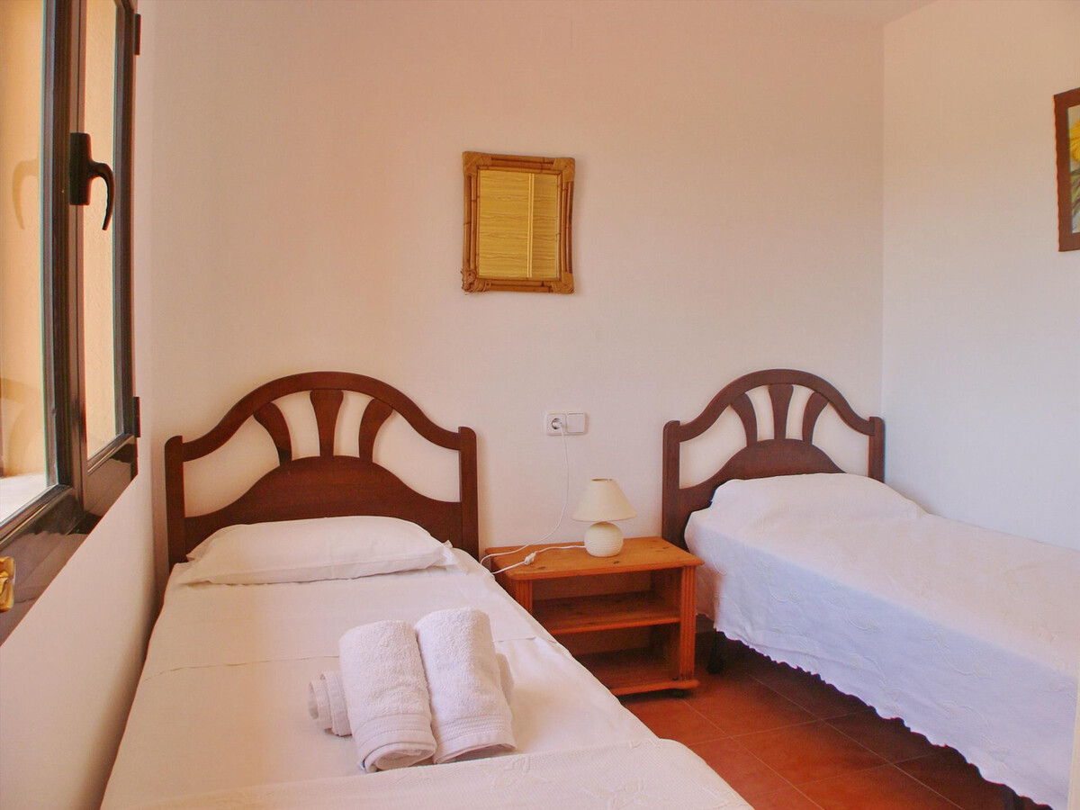Maison 3 chambres piscine et jardin à Moraira - Photo 10