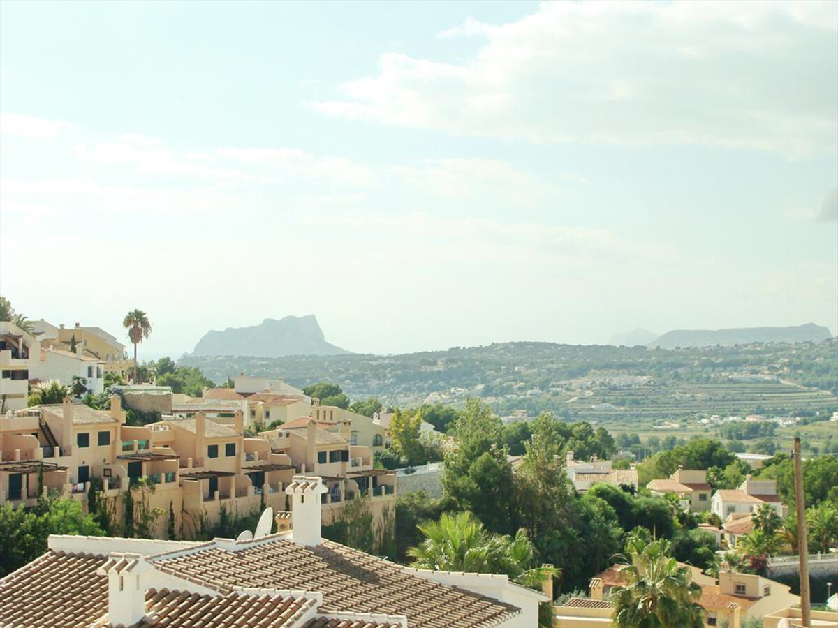 Maison 3 chambres piscine et jardin à Moraira - Photo 17