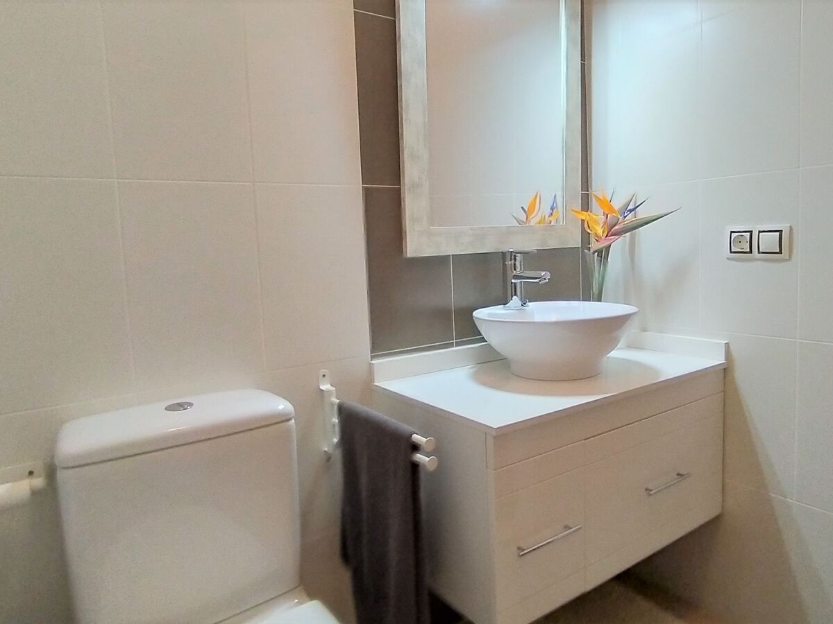Maison Flor de Ponoig – vue montagnes, piscine à Polop - Photo 13