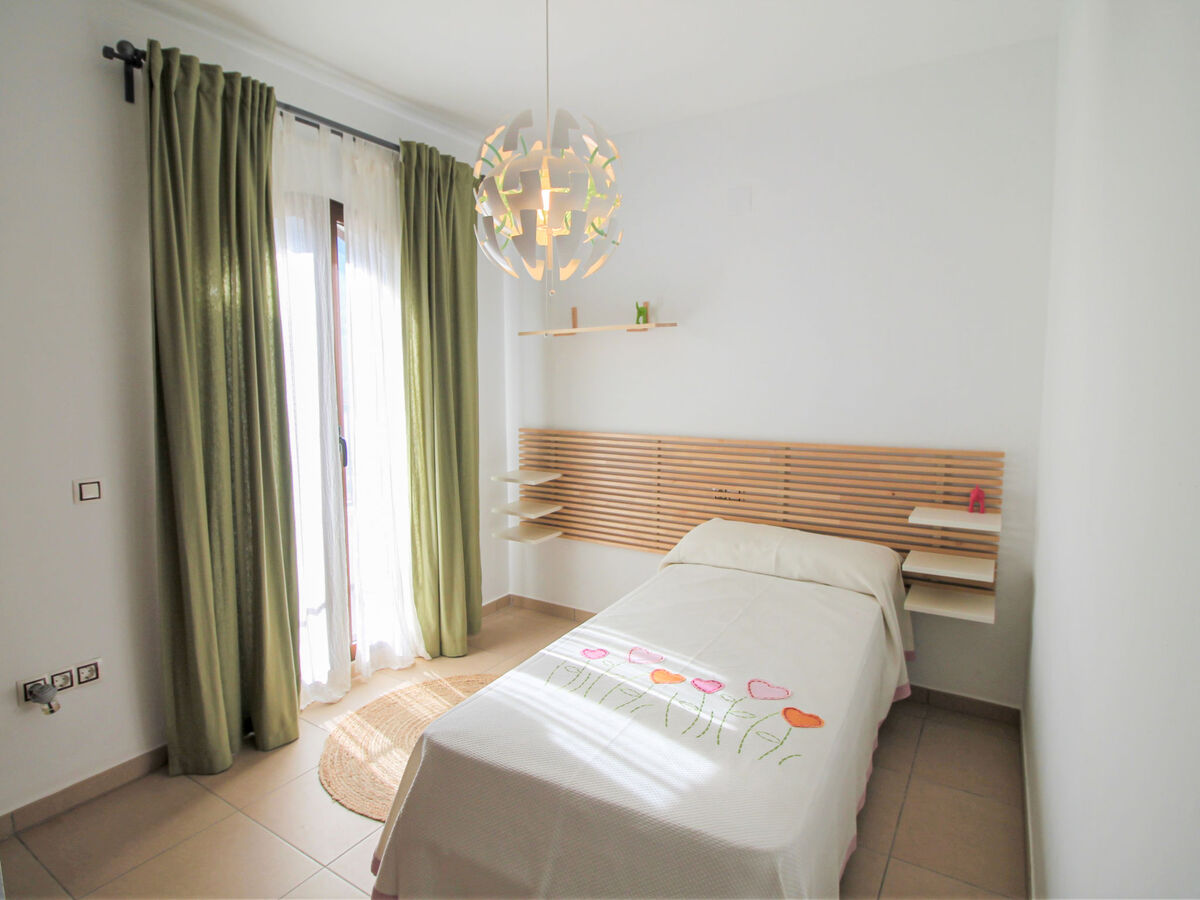 Maison Flor de Ponoig – vue montagnes, piscine à Polop - Photo 16