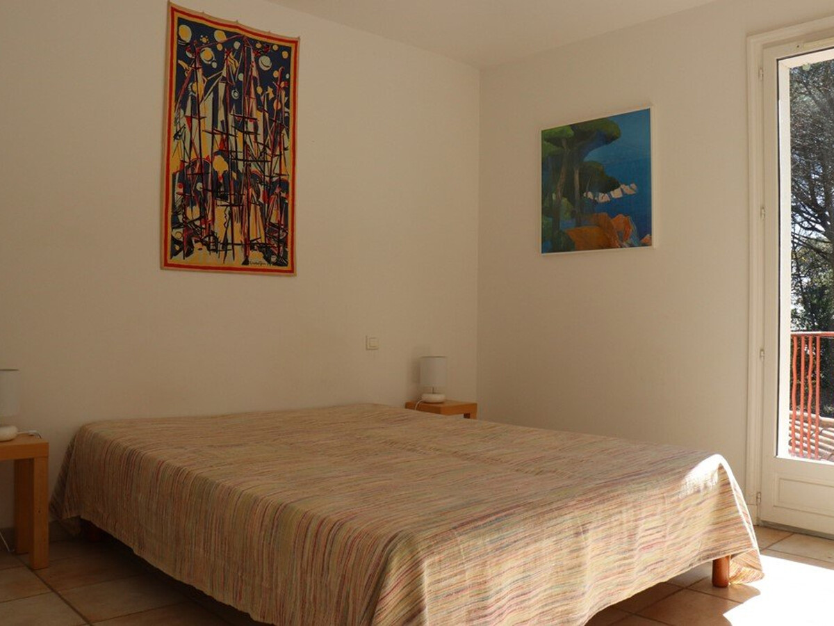 Villa 4 chambres en pinède, accès direct plage à Cavalaire - Photo 23