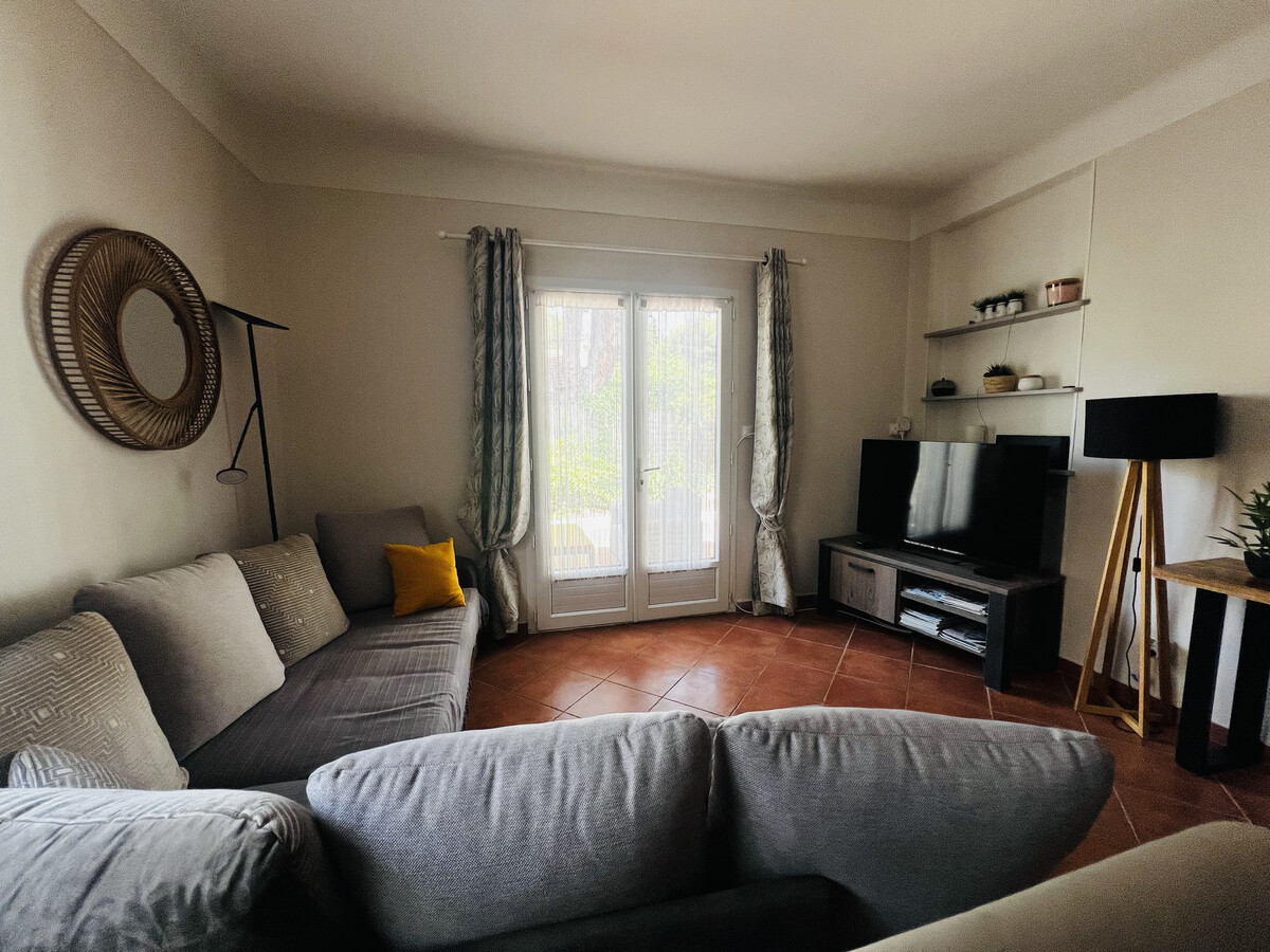 Maison 2 chambres à 50m de la plage, parking privé - Photo 4