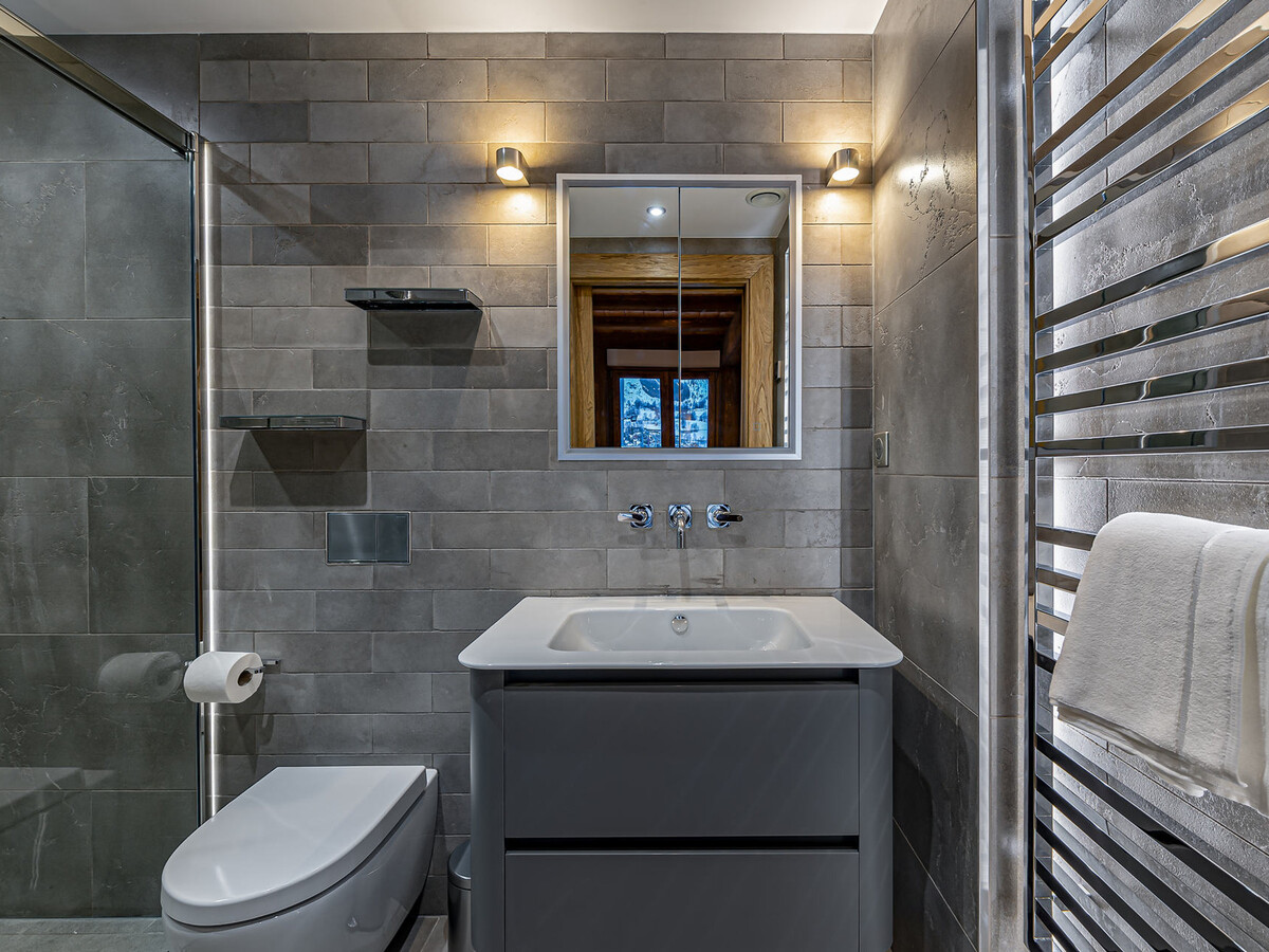 Chalet Moët Le Châtelard – 12 pers., jacuzzi et sauna - Photo 5