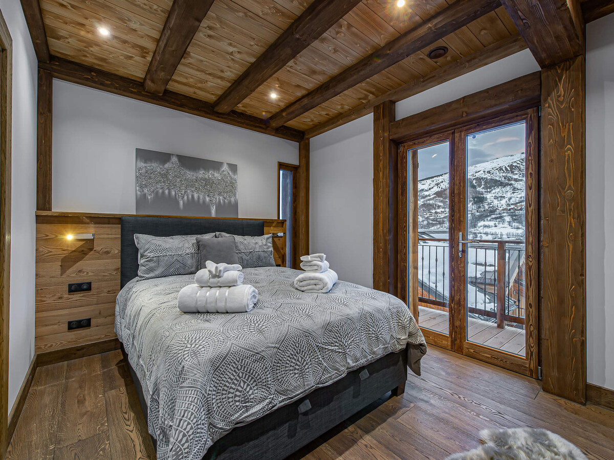 Chalet Moët Le Châtelard – 12 pers., jacuzzi et sauna - Photo 10