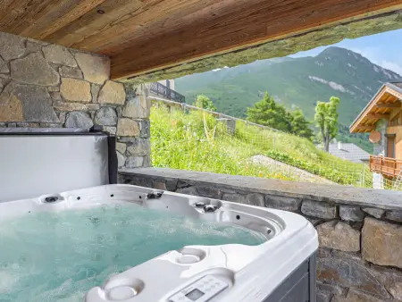 Location chalet à Saint Martin de Belleville, Chalet avec jacuzzi et sauna près de Saint Martin