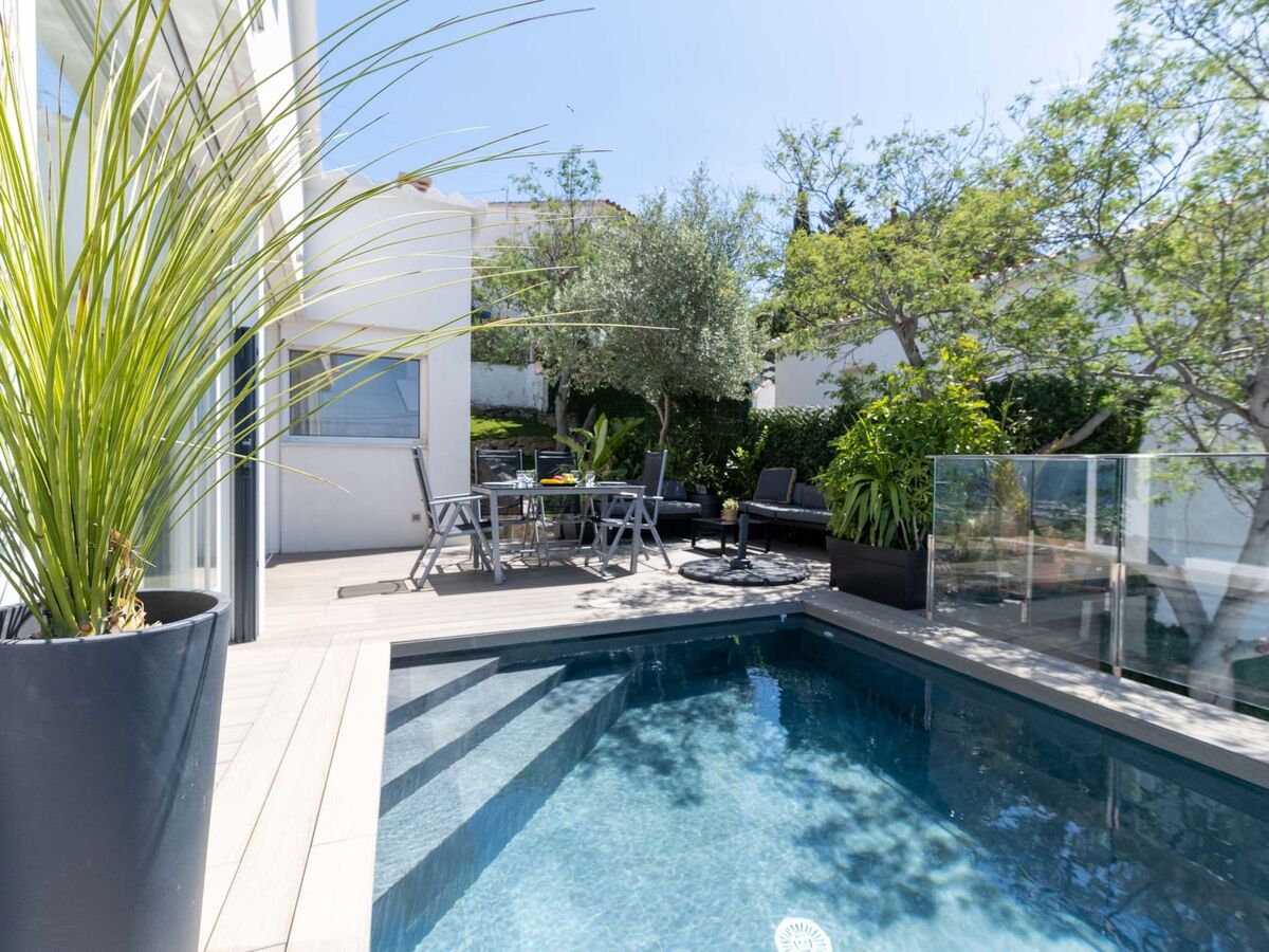 Villa Pitágoras à Roses, piscine et vue mer - Photo 31