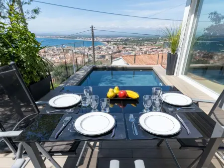 Villa Pitágoras à Roses, piscine et vue mer : photo 32