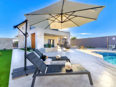 Villa One : 10 pers., piscine chauffée et sauna : photo 2