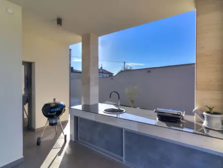 Villa One : 10 pers., piscine chauffée et sauna : photo 13