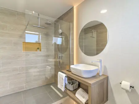 Villa One : 10 pers., piscine chauffée et sauna : photo 28