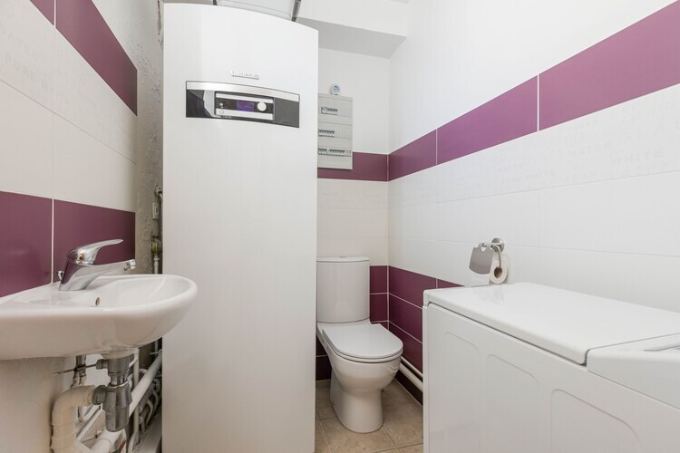 Maison 3 chambres Montaigu-la-Brisette, jardin et terrasse - Photo 35