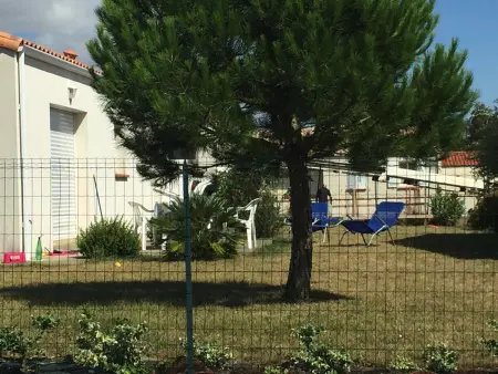 Maison familiale 5 pers., jardin clôturé, 700 m plage - Photo 9