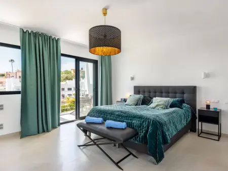 Villa Aldea – 4 chambres, piscine chauffée à Nerja - Photo 3