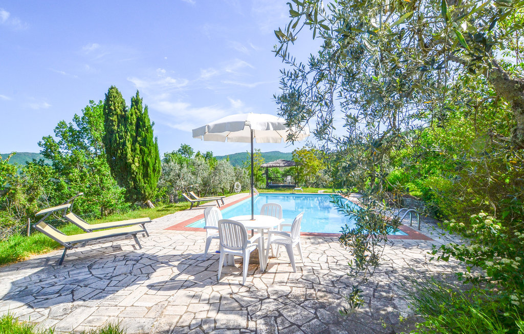 Maison en pierre avec piscine et vue panoramique en Toscane - Photo 8