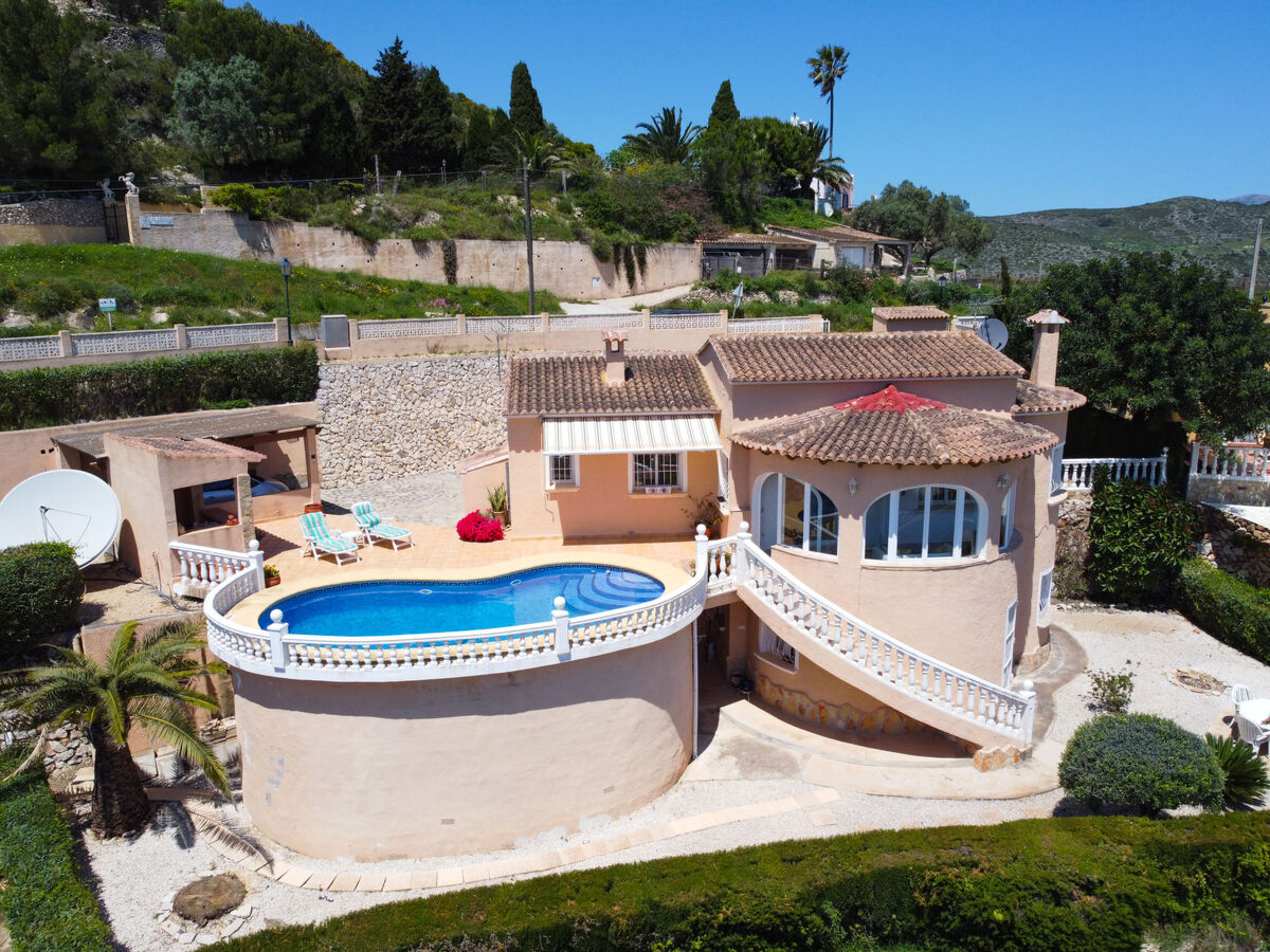Castellons Vida – Maison 116 m² avec piscine à Moraira - Photo 1