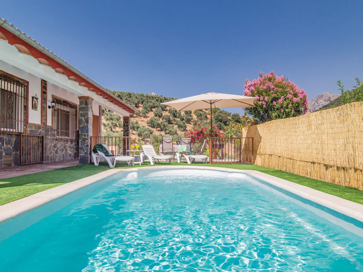 Las Tijeras – Maison rustique à Rute, piscine et vue montagne - Photo 1
