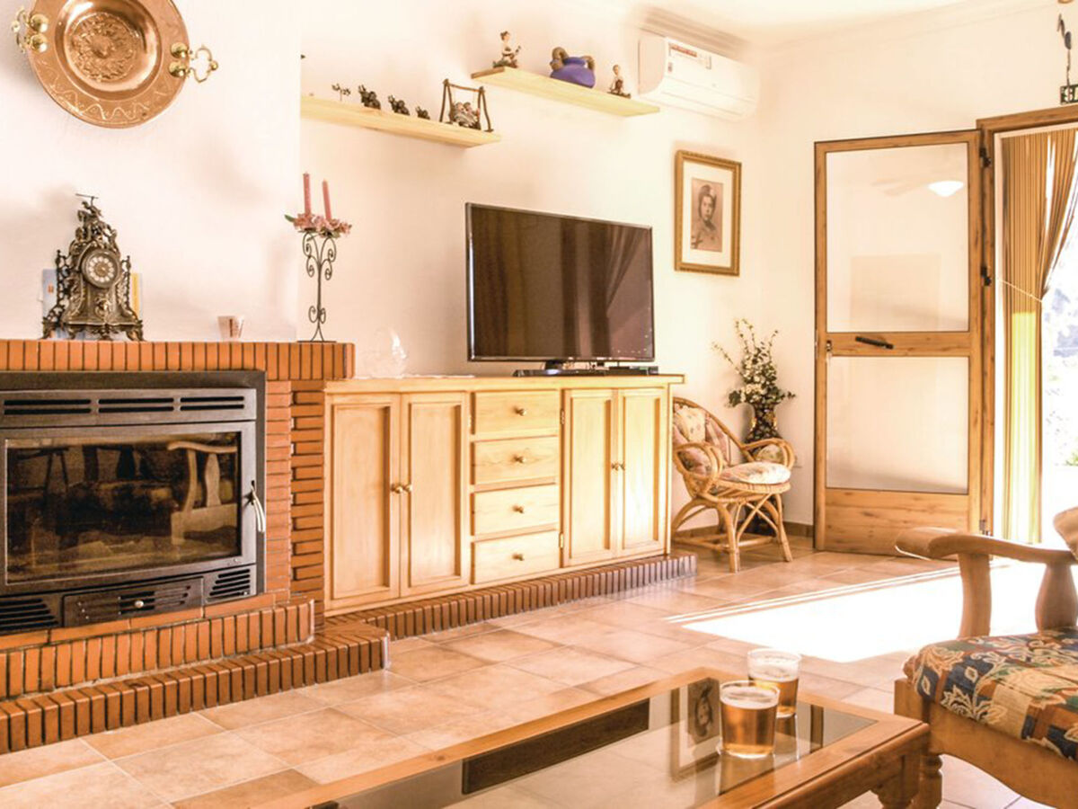 Las Tijeras – Maison rustique à Rute, piscine et vue montagne - Photo 3