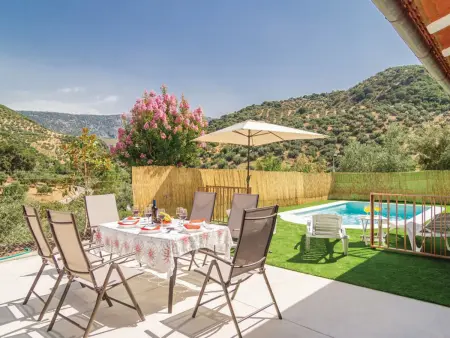 Las Tijeras – Maison rustique à Rute, piscine et vue montagne - Photo 1