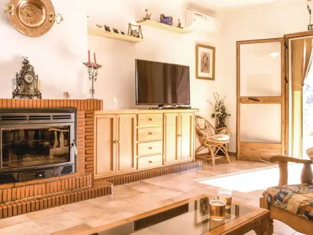 Las Tijeras – Maison rustique à Rute, piscine et vue montagne - Photo 2