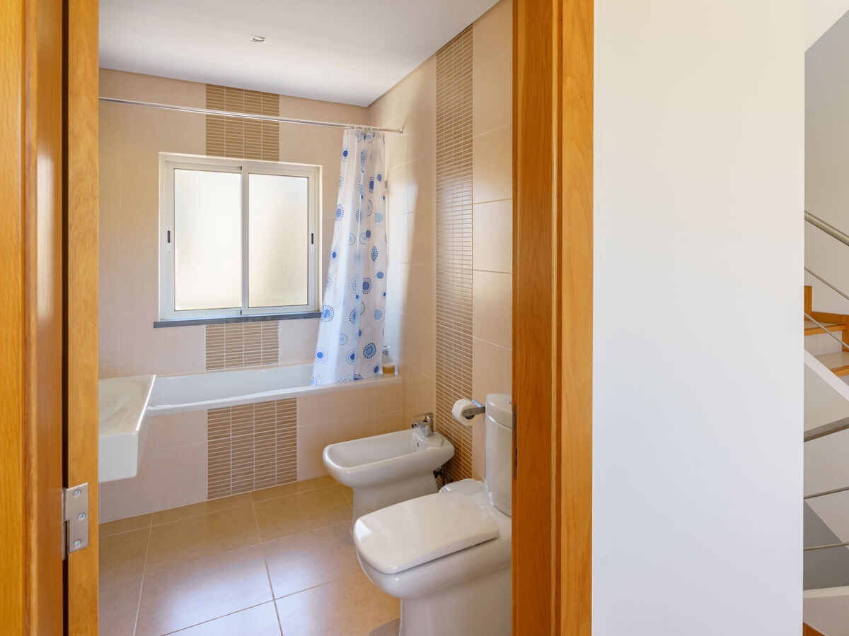 Maison Baia da Fuseta – 206 m² avec piscine partagée - Photo 16