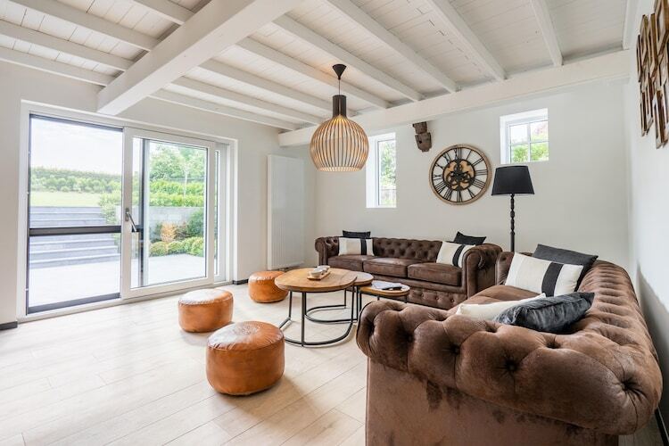Maison Au Trieu : 10 pers., jardin clôturé, borne EV - Photo 3