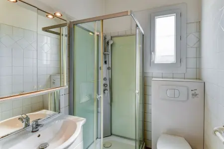 Maison 4 pax au village vacances Les Chênes Verts : photo 23