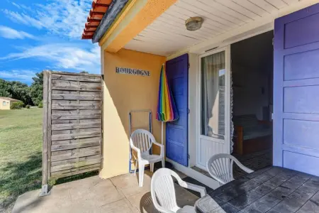 Maison 4 pax au village vacances Les Chênes Verts : photo 24