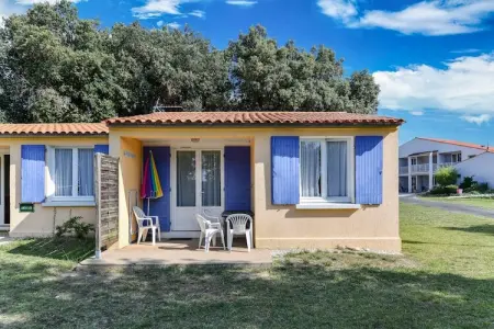 Maison 4 personnes avec piscine et équipements de loisirs : photo 7