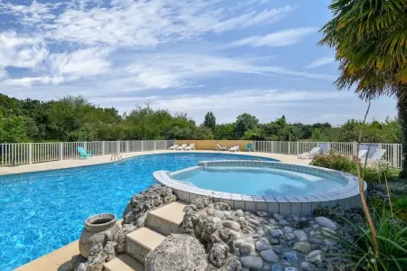 Maison 4 personnes avec piscine et équipements de loisirs : photo 9