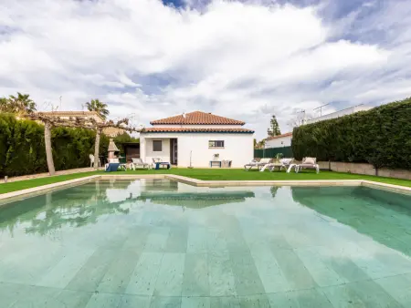 Maison Stefania à 300 m de la plage, piscine privée : photo 27