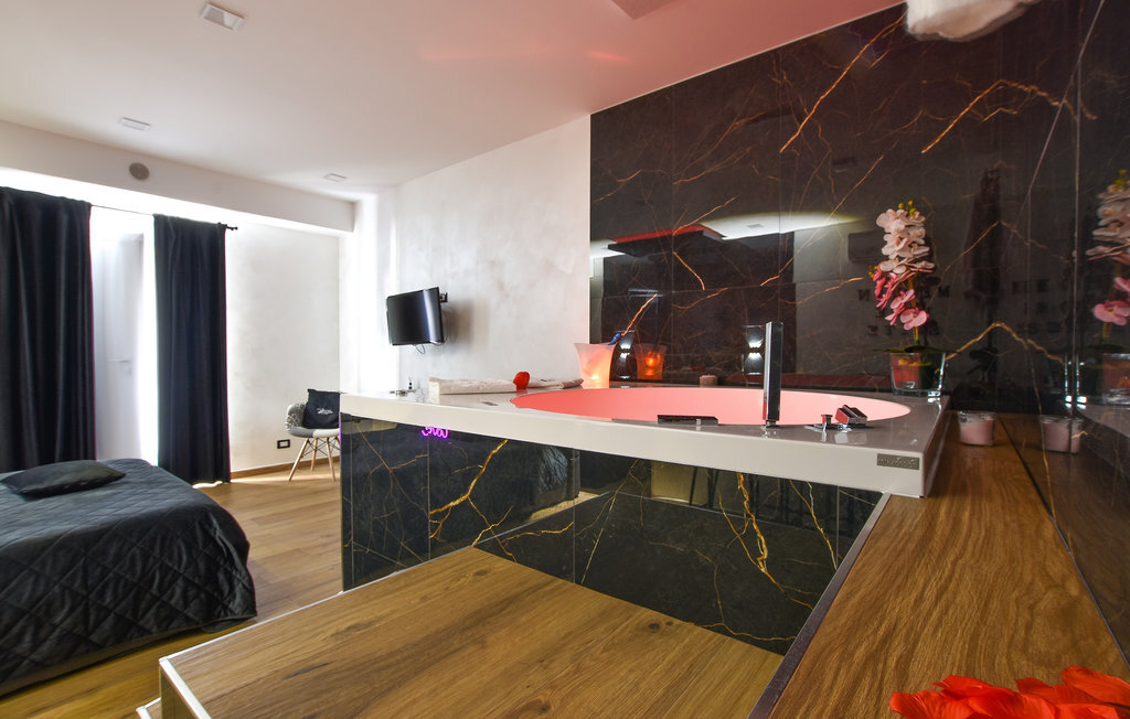 Suite Meghan Home, Maison 6 personnes à Catania - Photo 8